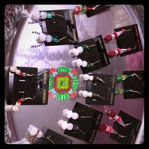 Snow people and Minecraft Santa’s and Grinches